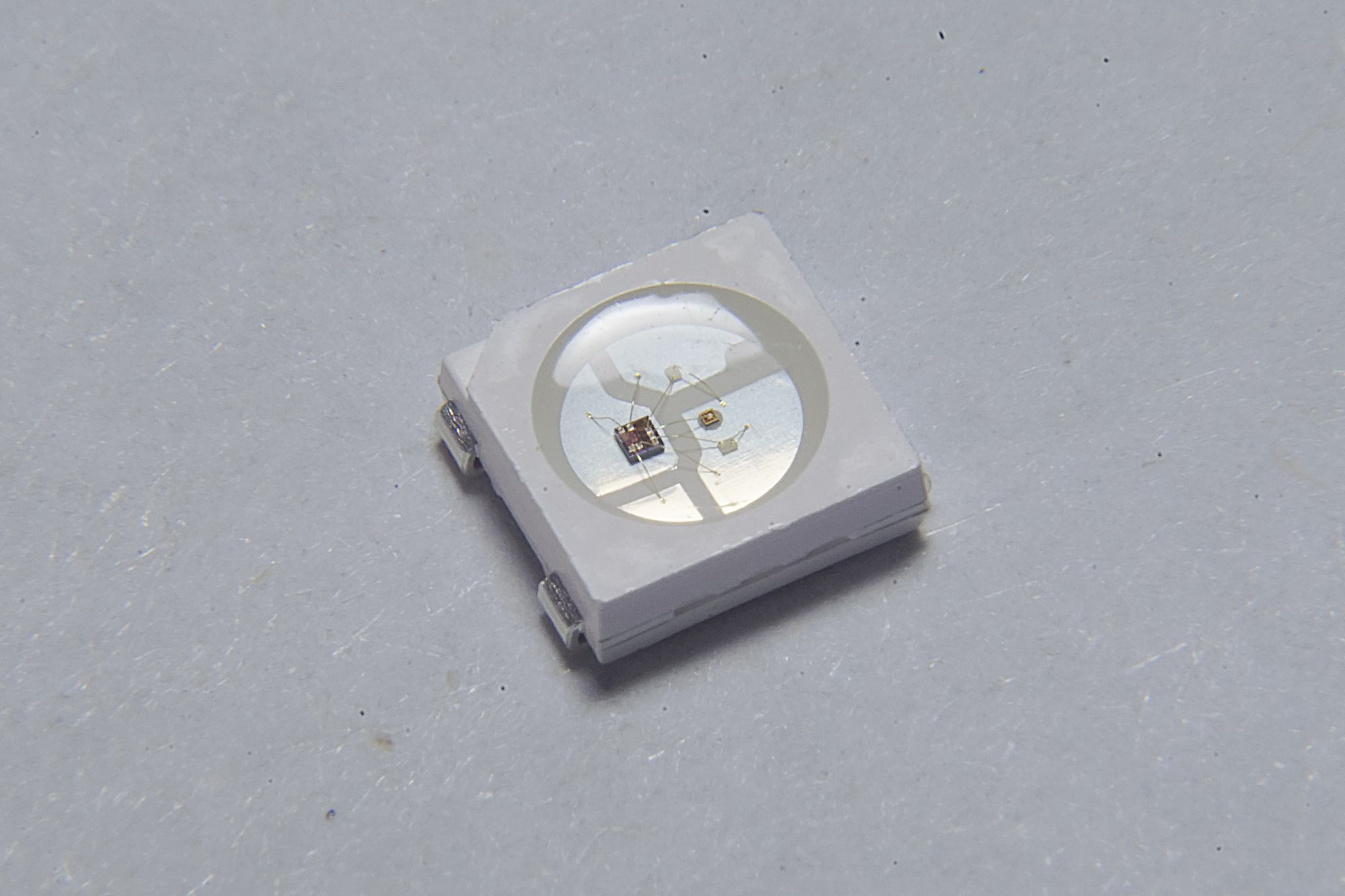 幻彩5050燈珠的特性和應用